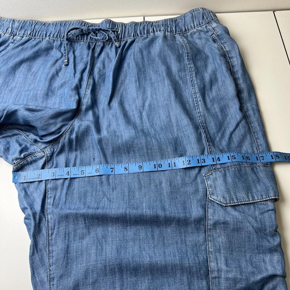 Lane Bryant Plus 22 High Rise Pull On Cargo Crop Jean Jogger - Picture 9 of 16